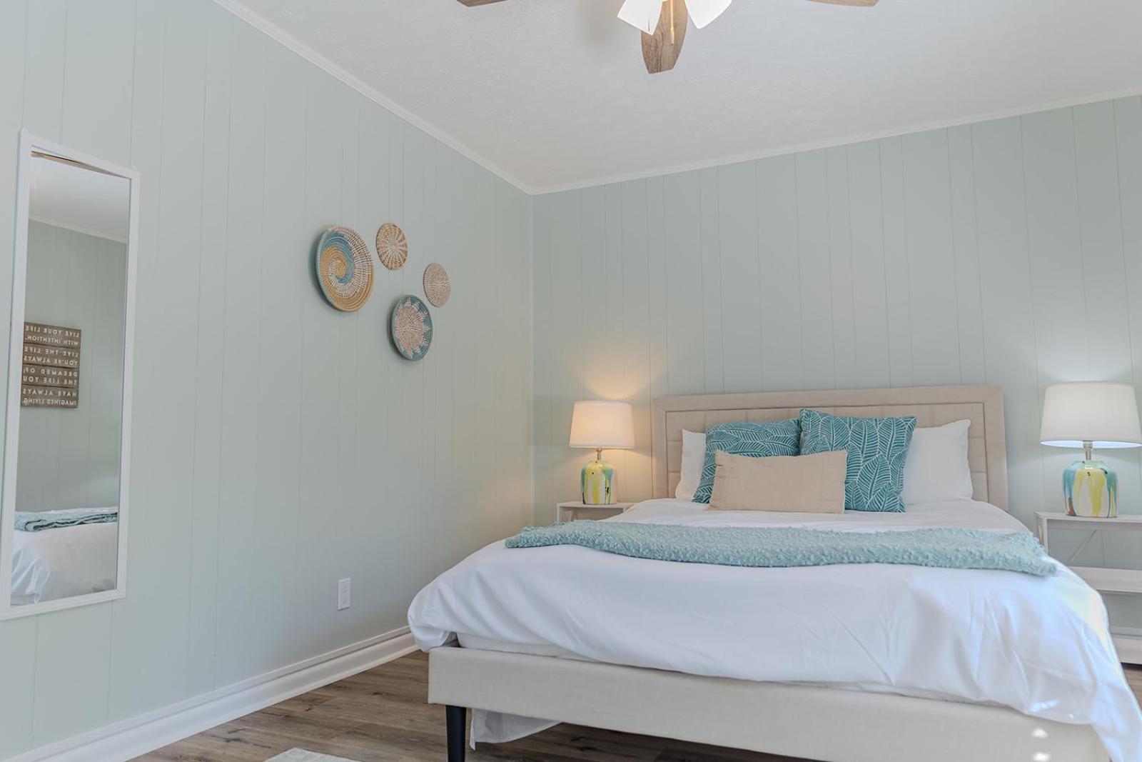Coastal Cottage 1/2 Mile From Covington Square ภายนอก รูปภาพ